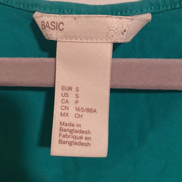 Tank top - Picture 2 of 3